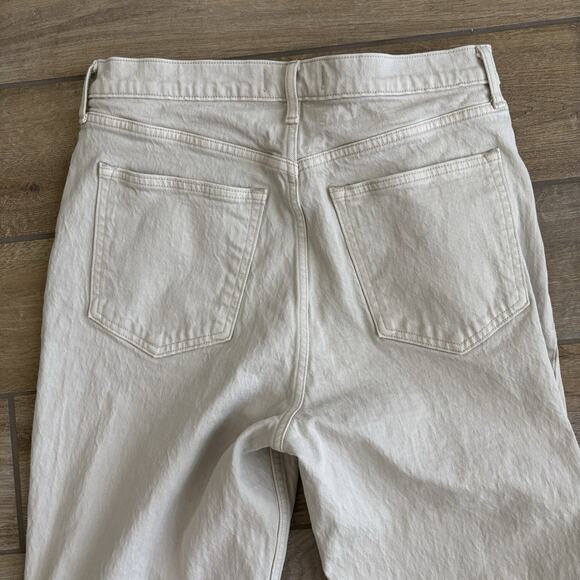 Abercrombie and Fitch Women's Size 12/31 Jeans 90s Straight Raw Edge Capri White - Picture 7 of 14
